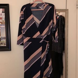 Ann Taylor True Wrap Dress 14